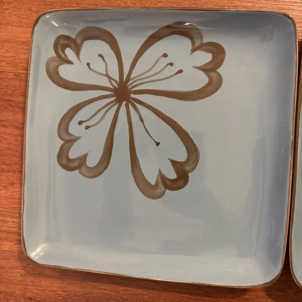 Pier 1‎ Hibiscus Square Stoneware Plates Set of 3 Blue Brown Floral